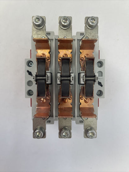 ALLEN BRADLEY 100S-D95EN22C CONTACTOR 600VAC 160A 75HP SER B 100-DFSV 500
