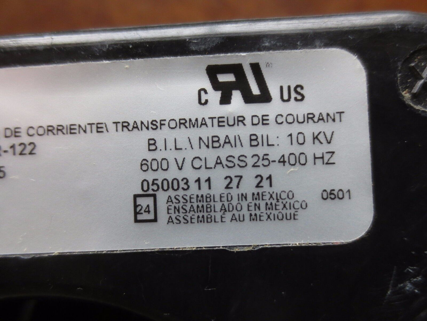 SQUARE D 76R-122 CURRENT TRANSFORMER - RATIO = 1200:5 - 10kV - 600V NEW SURPLUS