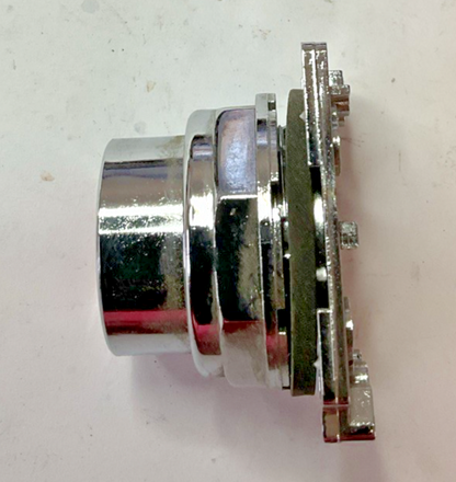 CUTLER-HAMMER 10250T102 STANDARD PUSHBUTTON OPERATOR RED SER.A1