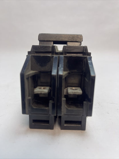 GE THQC22015 CIRCUIT BREAKER 15AMP 240VAC 2 POLE