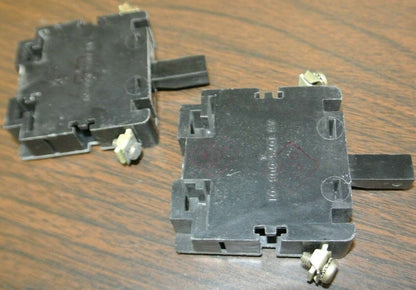 LOT of 2 / SQUARE D / A5-1075-004-51 AUXILIARY CONTACT BLOCK / NEW SURPLUS