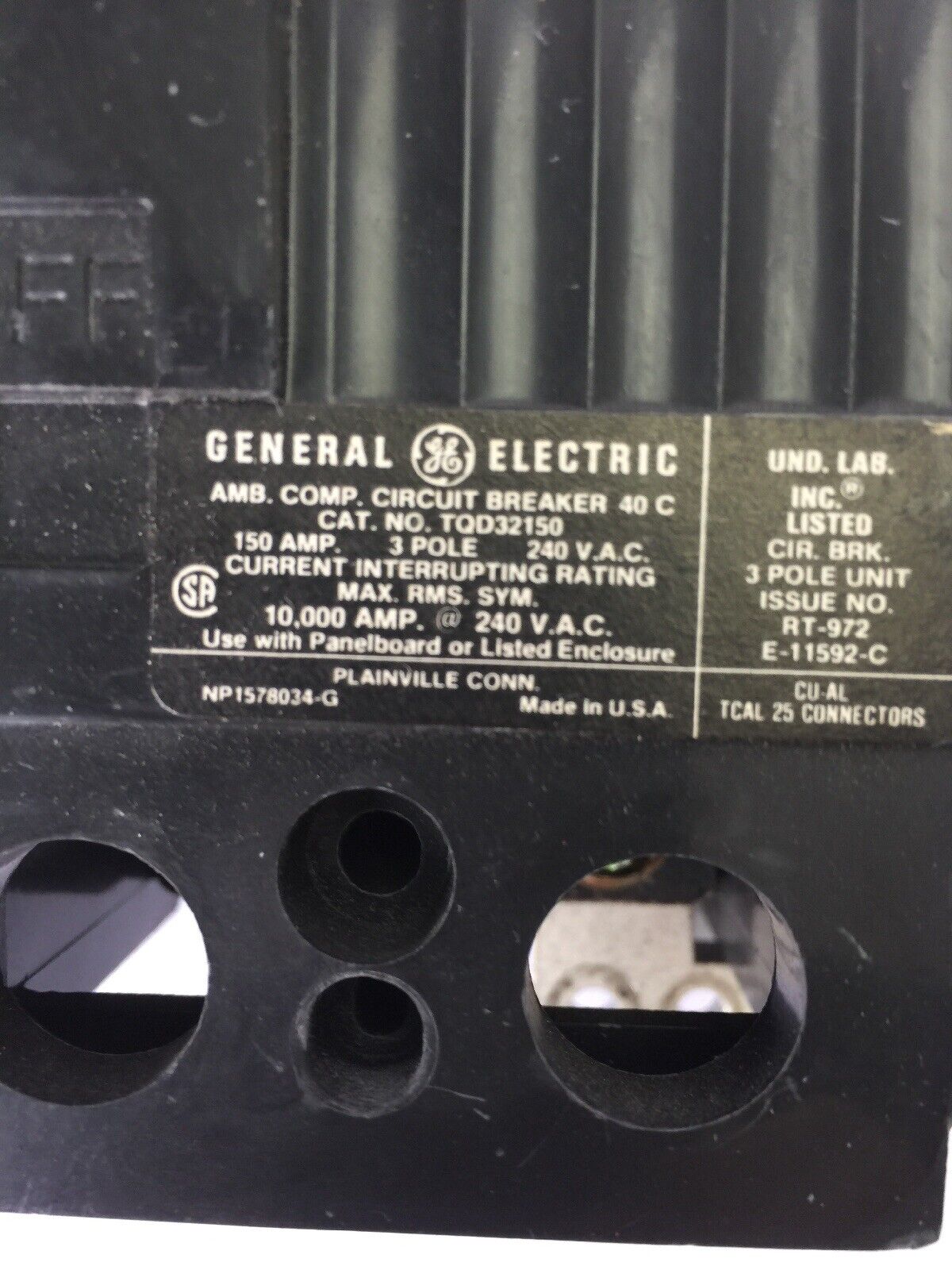 GE TQD32150 CIRCUIT BREAKER 240VAC 150AMP 3 POLE