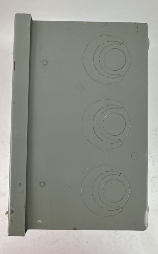CUTLER HAMMER DH322FGK FUSIBLE SAFETY SWITCH 240VAC 3PH 15HP 250VDC 10HP 3P 60A