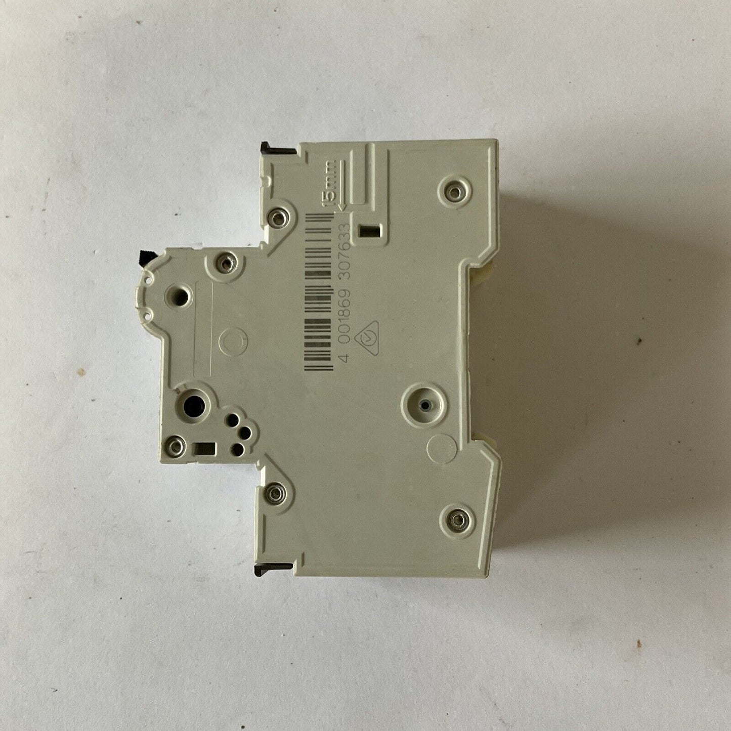 SIEMENS 5SU1 354-1KK06 CIRCUIT BREAKER 230VAC RCBO C6