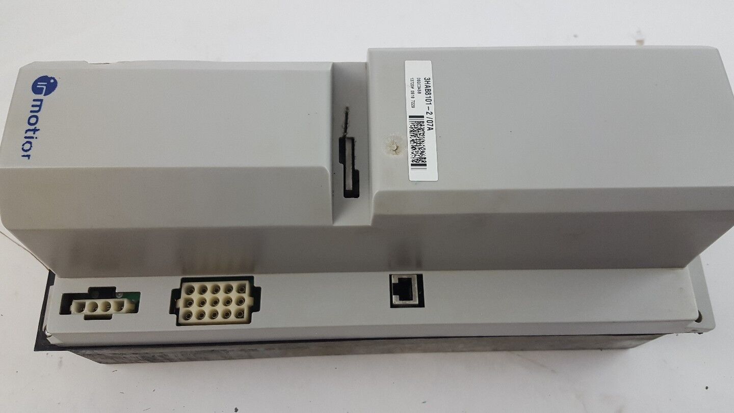 ABB INMOTION SERVO DRIVE 3HAB8101-2/07A / DSQC345B