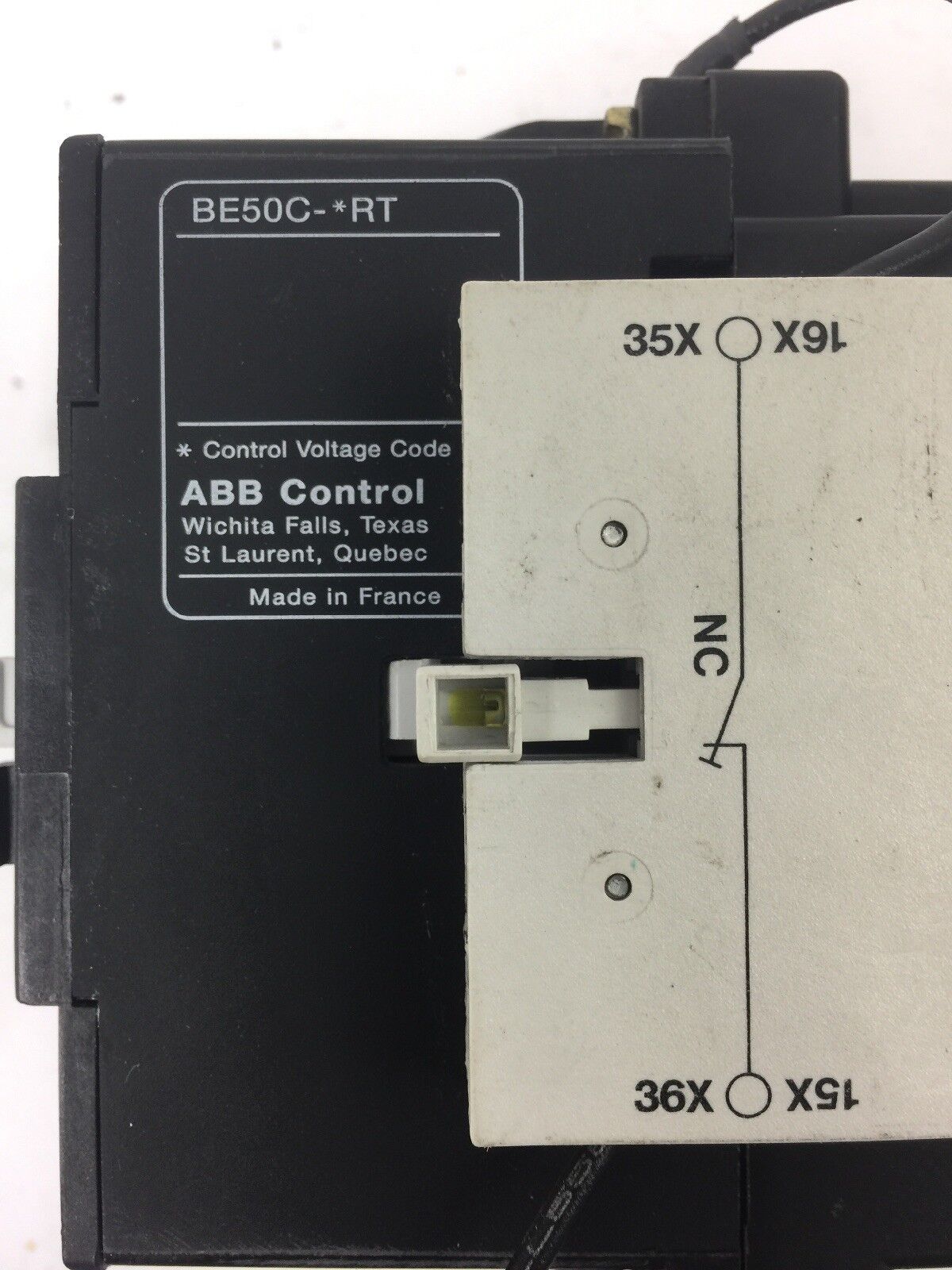 ABB BE50 CONTACTOR 600V 65A 3 POLE COIL 24VDC WITH CA L7 & CD L7 AUXILIARY CONTA