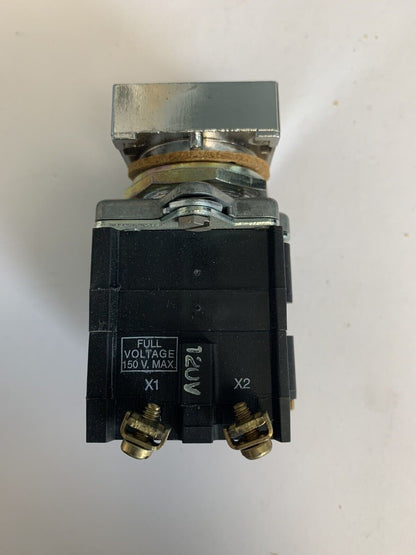 Cutler-Hammer E30CM Compact Pushbutton Dual Ind. Light 120V AC-DC
