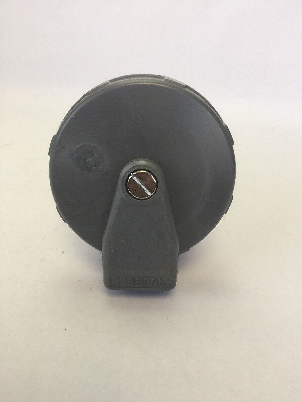 HUBBELL 560C7W PIN & SLEEVE CONNECTOR  277/480VAC 60A