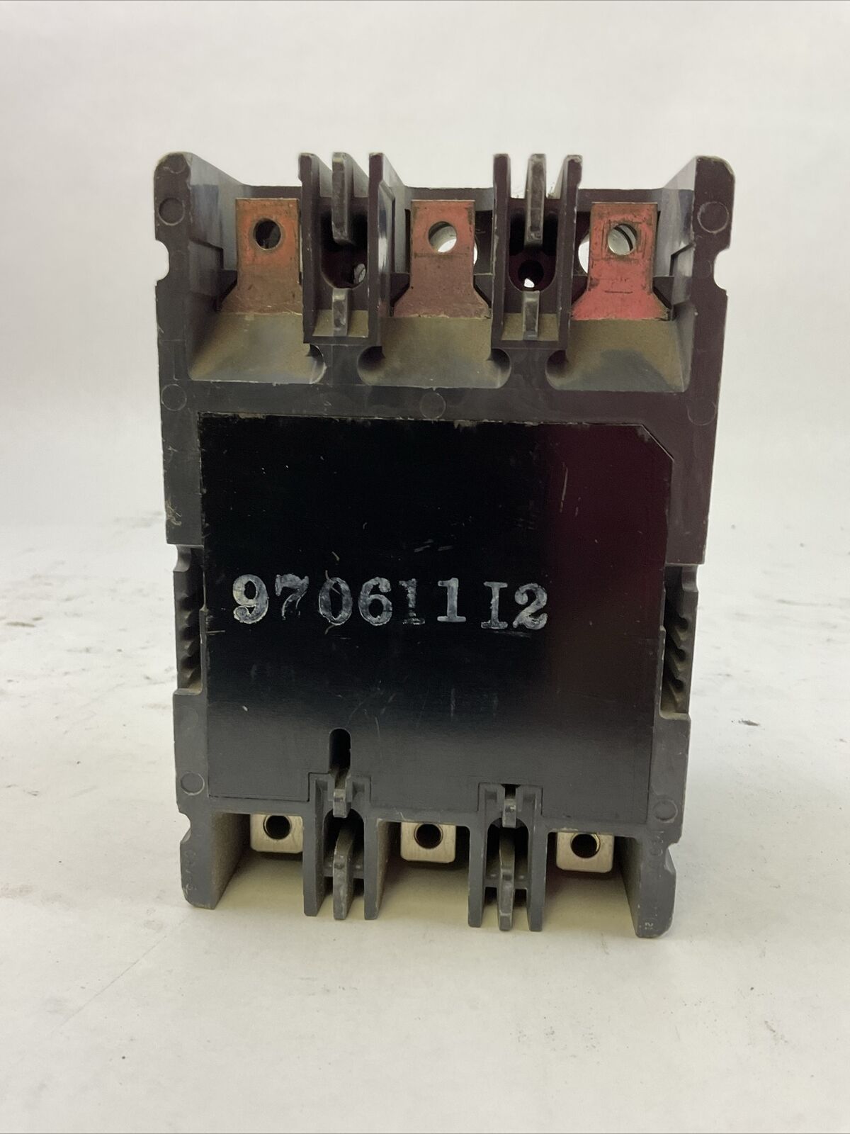 CHALLENGER CE3015 15AMP 480VAC 250VDC 3P MOLDED CASE CIRCUIT BREAKER 6626C03G03