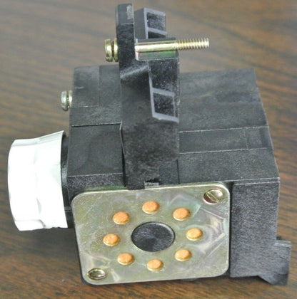 SQUARE D CLASS 8501, TYPE LT TIMING RELAY - NEW SURPLUS, but KNOB is CRACKED