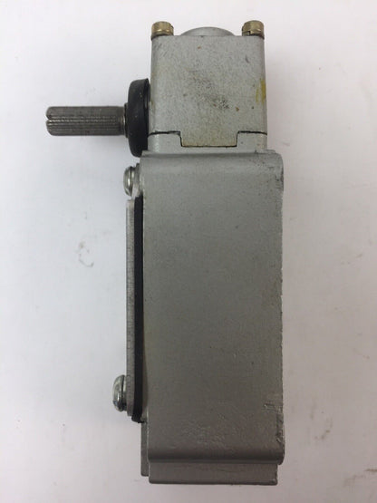 WESTINGHOUSE RRLAA1 OIL TITE LIMIT SWITCH 600VAC 10 AMP