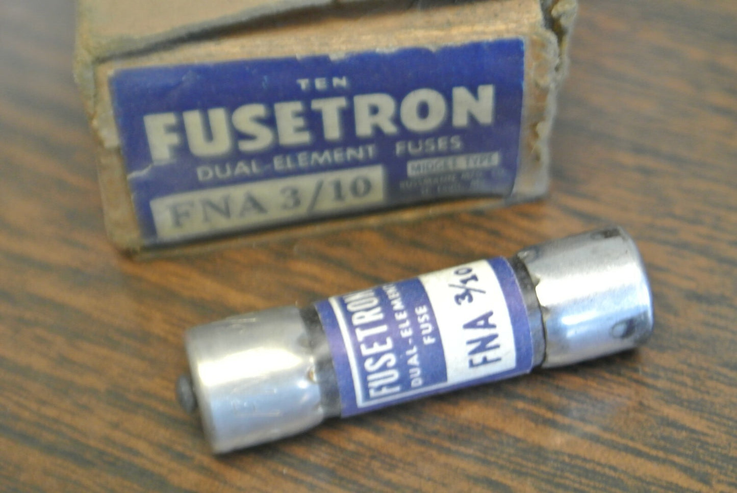 BOX of 10 / BUSS FNA-3/10 DUAL-ELEMENT MIDGET FUSE / 3/10A / 250V / NEW SURPLUS