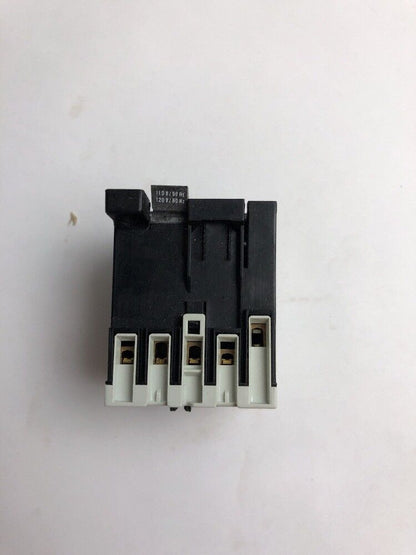 Square D 8501 PR 3.31 E Control Relay 110 V 50 HZ 120 V 60 HZ