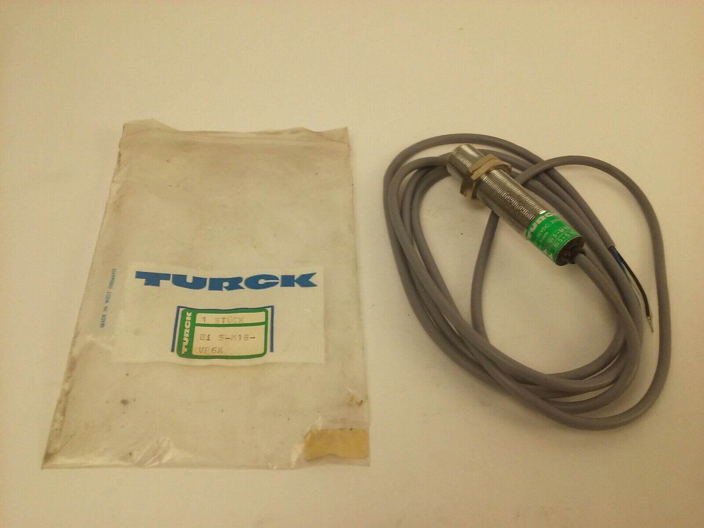 TURCK Bi5-M18-VP6X PROXIMITY SWITCH 10-30VDC 200mA 5mm