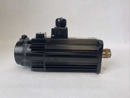 YASKAWA SGMSV-25A3A6E AC SERVO MOTOR 200V 13.8A 2.5kW 7.96Nm