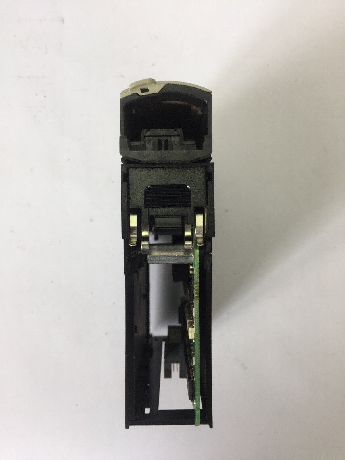 ALLEN BRADLEY 1756-0B32 DC OUTPUT SER A  REV K01 DC OUT 32PT 24VDC