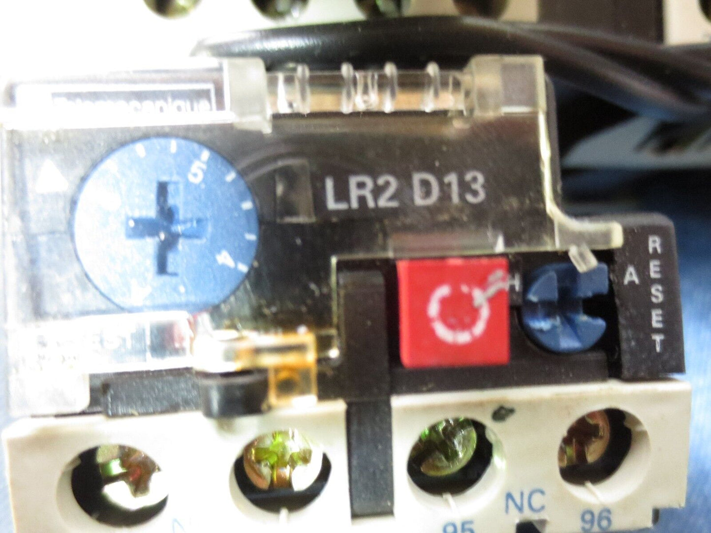 TELEMECANIQUE LC1 D09 1 CONTACTOR (2) + LA1 DN 20 (2) + LR2 D13 TIMER