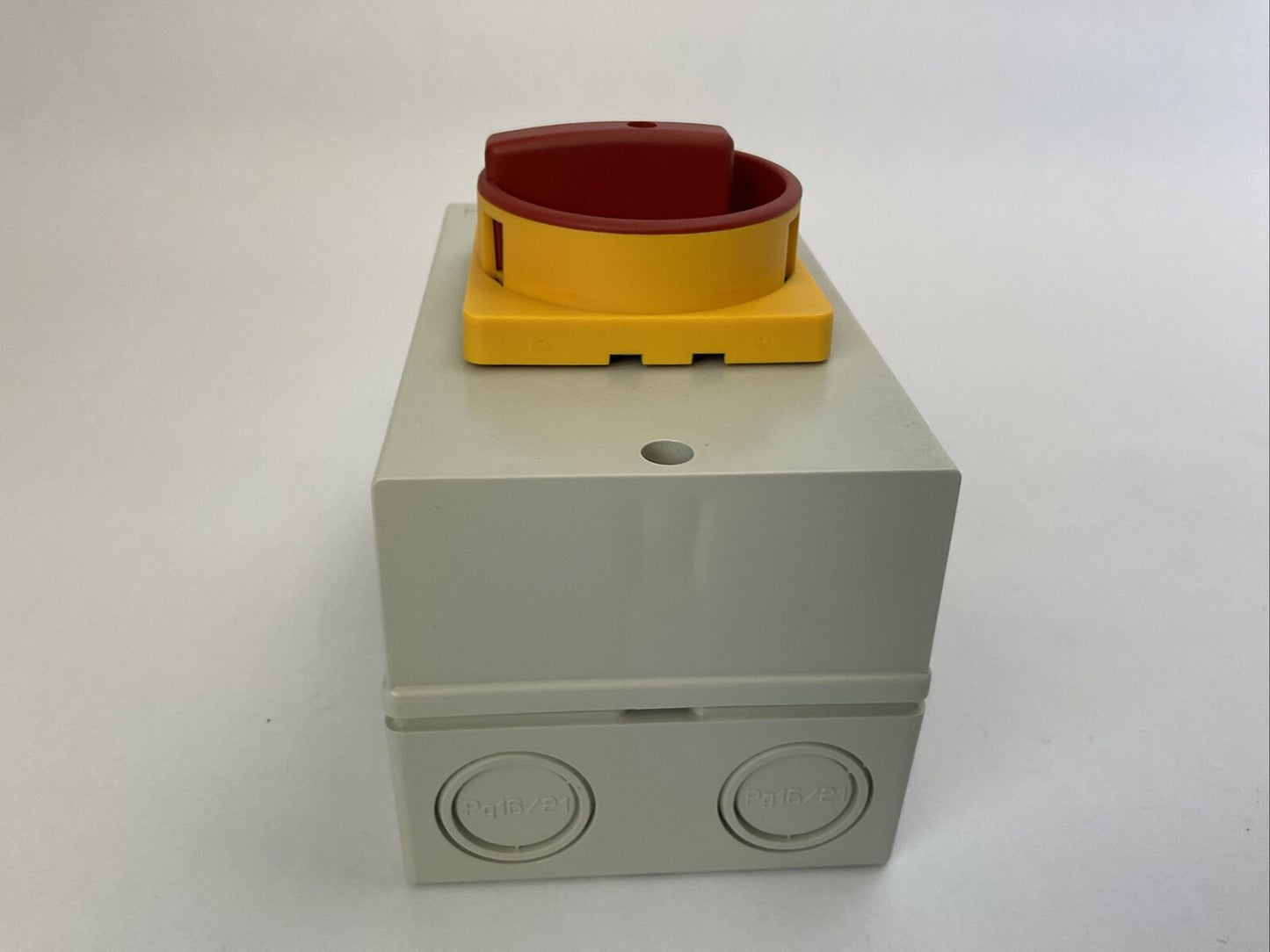 ALLEN BRADLEY 194E-Y25-1753-6N SER B LOAD SWITCH ENCLOSURE 25A
