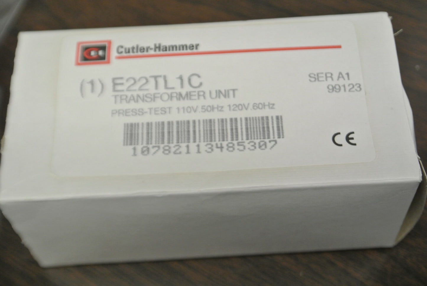 C-H E22T4X27 / E22TL1C EXT. PUSHBUTTON YELLOW ILLUM. PRESS to TEST / NEW SURPLUS