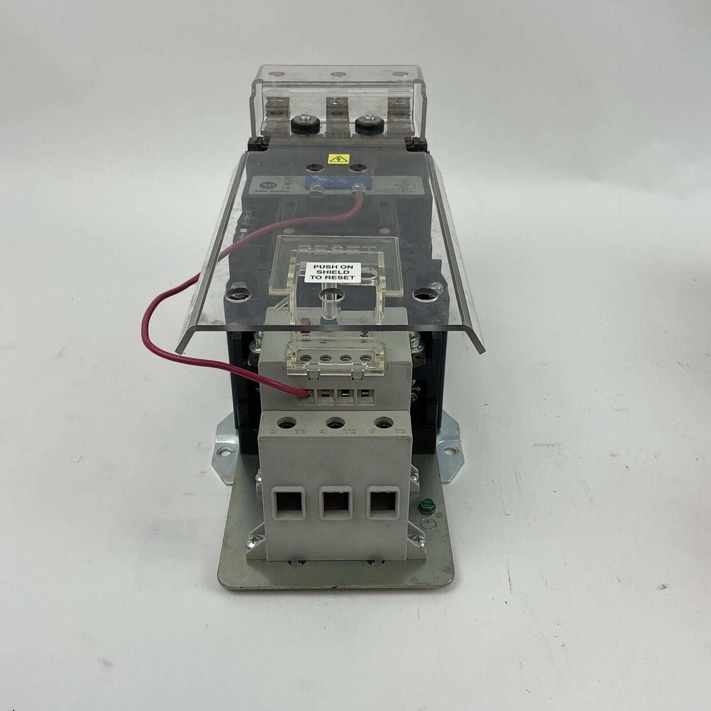 ALLEN BRADLEY 500F-DOD930 STARTER SER.C SIZE3 600V 50HP 600VAC