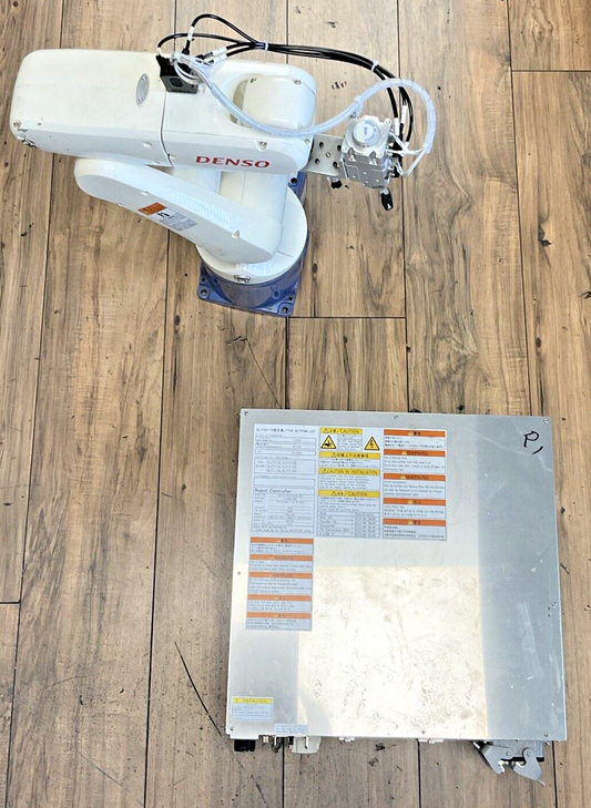 DENSO WAVE VP-6242M CONTROLLER RC7M-VPG5 3.352M/VCAA-BN ROBOT ARM 71PSI