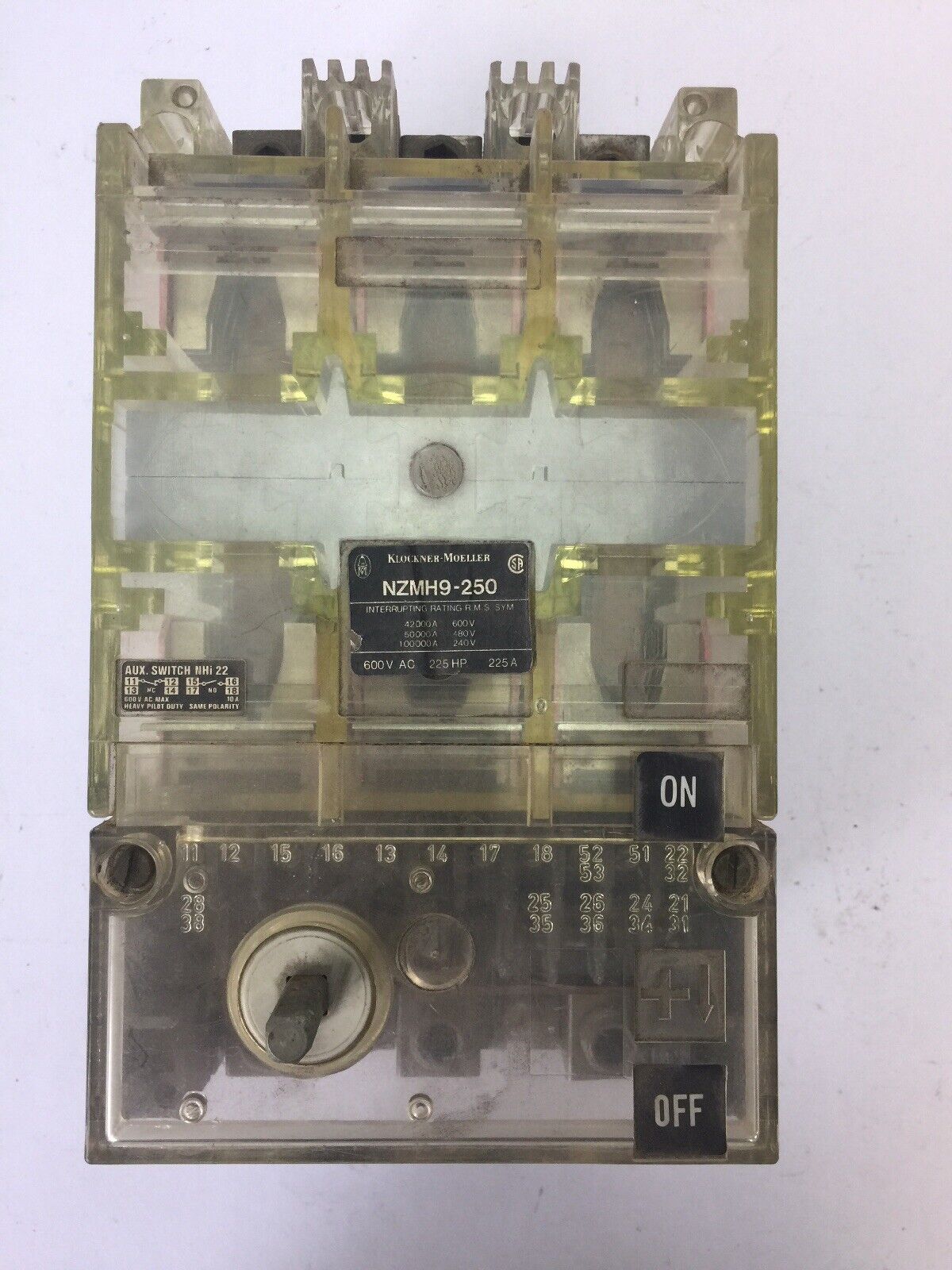 KLOCKNER MOELLER NZMH9-250 CIRCUIT BREAKER 600VAC 225HP 225A