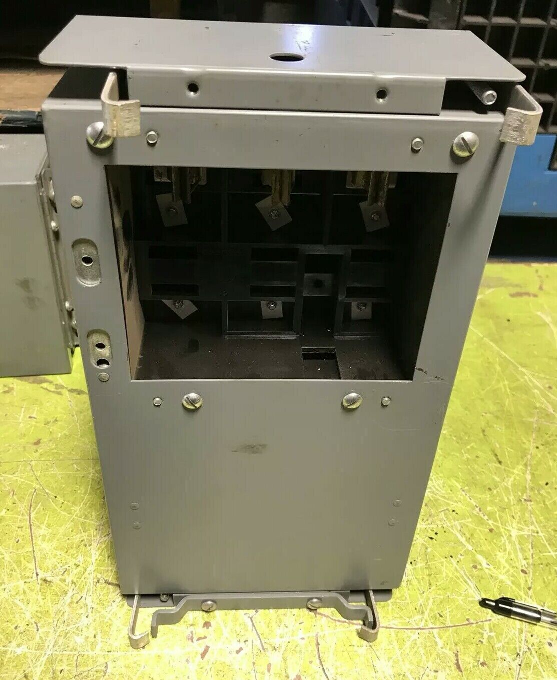 GE DFPC361 FLEX-A-PLUG PLUG-IN DEVICE / BUS PLUG 30A 600VAC 3-POLE
