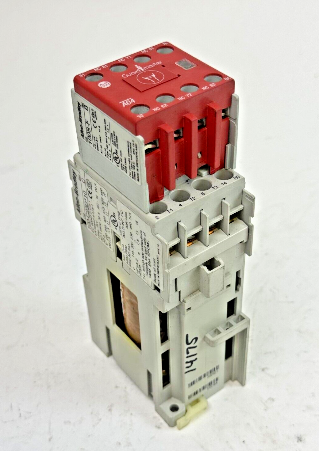 ALLEN-BRADLEY - 100S-C23DJ14C SER. C - SAFETY CONTACTOR W/ 24 VDC COIL