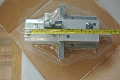 PHD ML315160 / 12725981-1801 PNEUMATIC CYLINDER / NEW SURPLUS -- SEE NOTES