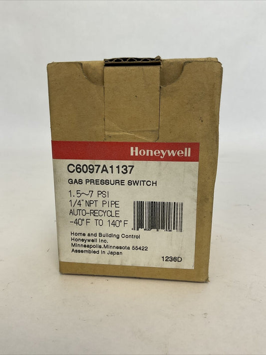 HONEYWELL C6097A1137 GAS PRESSURE SWITCH 1.5-7PSI 1/4" NPT PIPE AUTO-RECYCLE