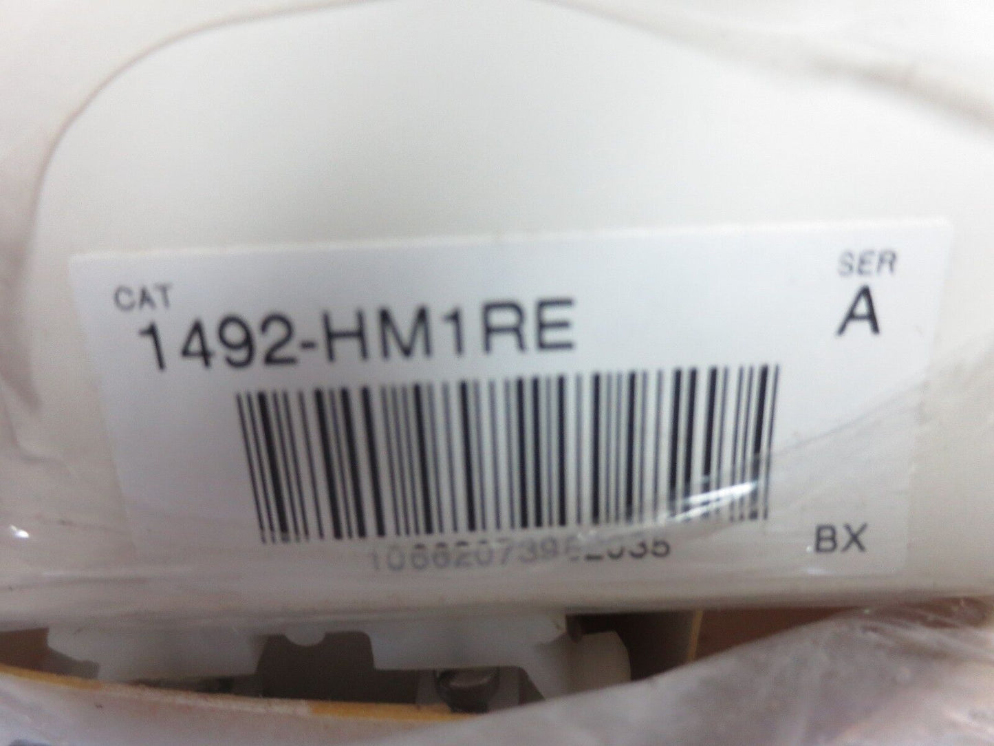 A-B 1492-HM1 TERMINAL BLOCKS WHITE (106), RED (55), GREEN (40), BLACK (59) NEW