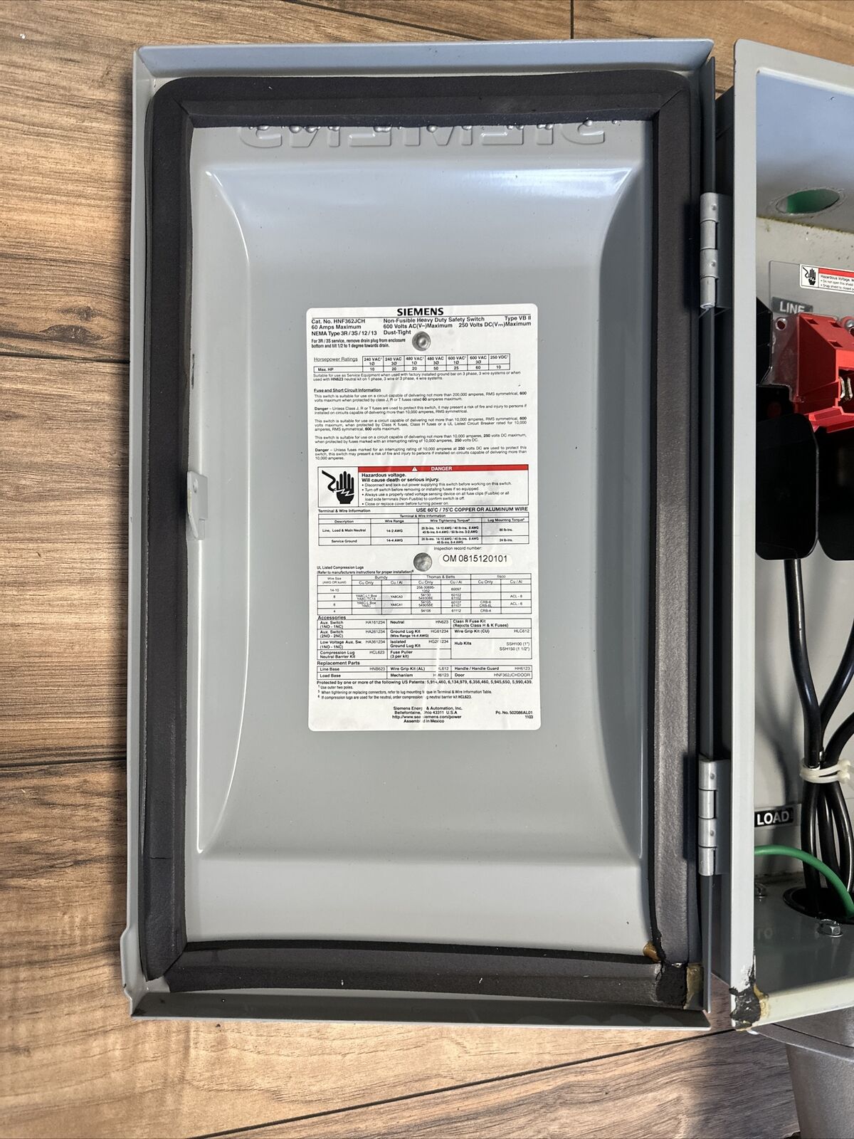SIEMENS HNF362JCH NON-FUSIBLE HD SAFETY SWITCH TYPE 60A 600VAC 250VDC