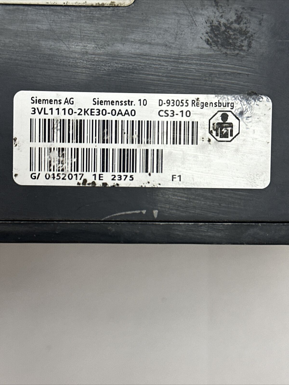 SIEMENS 3VL1110-2KE30-0AA0 CIRCUIT BREAKER 100A 600Y/347VAC 250VDC 3VL9300-3HE01