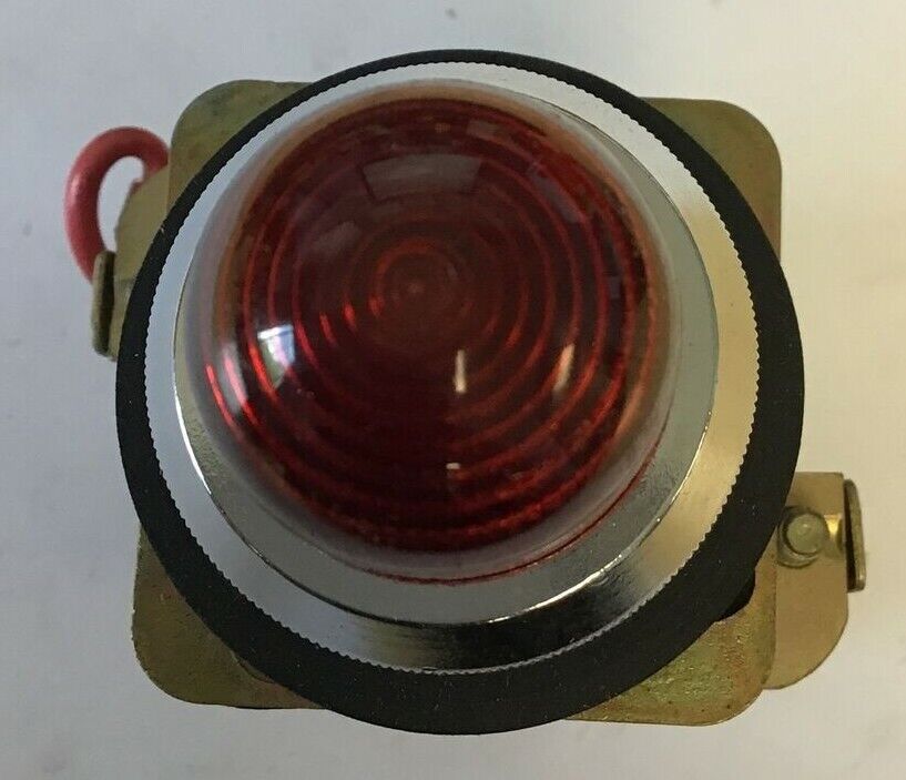 /TELEMECANIQUE ZB2.MY 104 PUSH BUTTON PILOT LIGHT RED 600VAC/DC