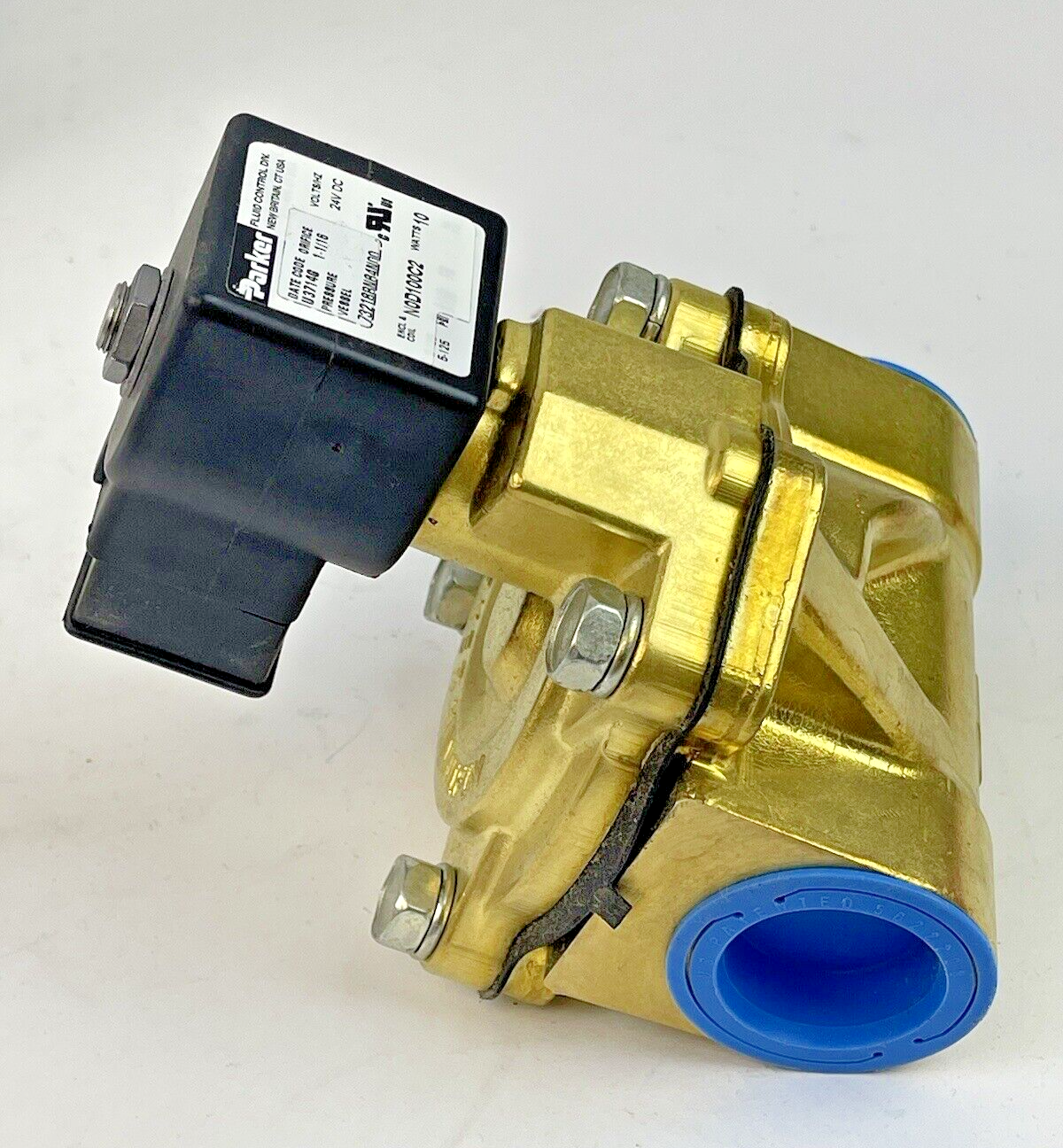 PARKER - 73218BN64N00 - 2-Way Normally Closed, 1" NPT Solenoid Valve