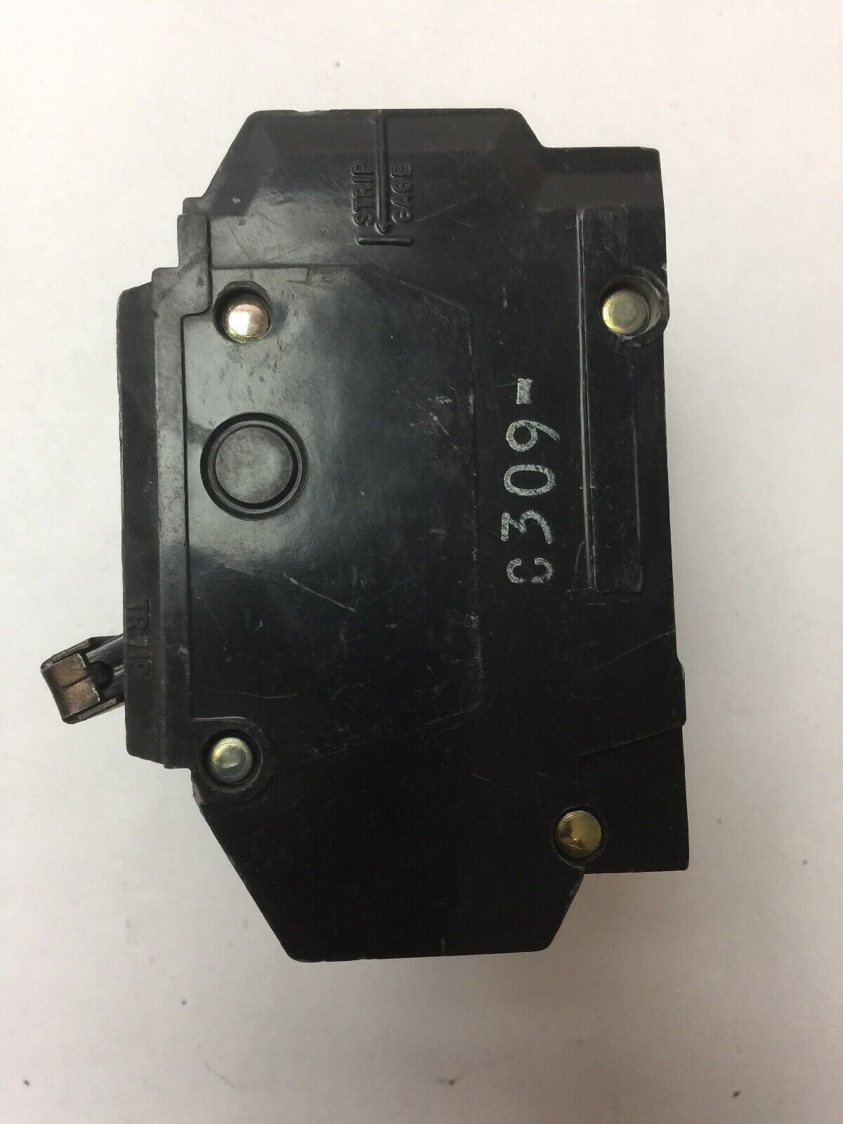 GE THQC32050 CIRCUIT BREAKER 50AMP 240VAC 3 POLE