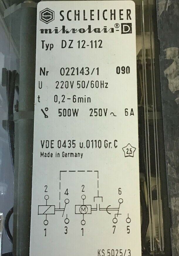 SCHLEICHER TYPE DZ12-112 500W 250VAC 6A RELAY