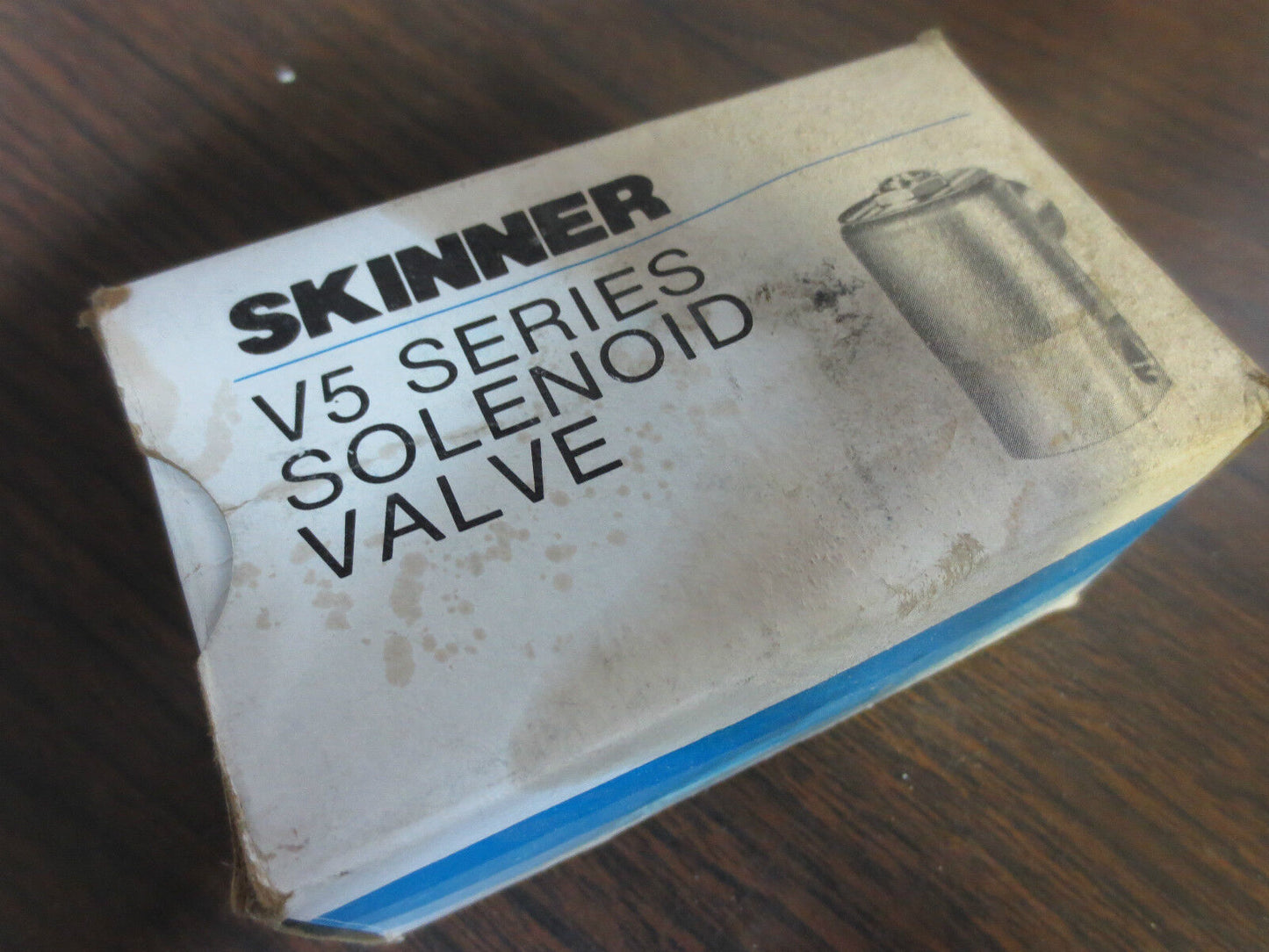 SKINNER V53ADB2050 V5-SERIES SOLENOID VALVE 50psi, 60Hz, 10W, NEW SURPLUS