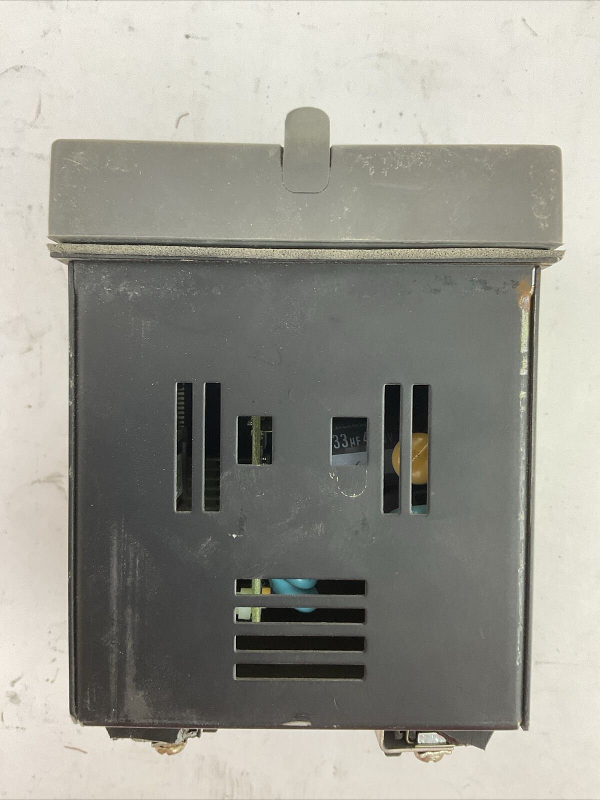 HONEYWELL DC230B-CE-20-10-0A00000-00-0 TEMPERATURE / PROCESS CONTTROL 90-250VAC
