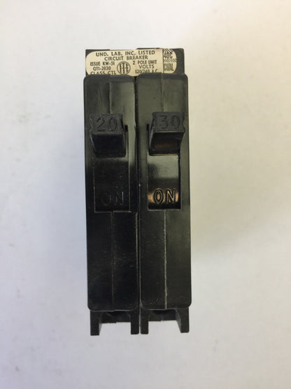 ITE QT1-2030 EQ-T DUAL UNITS PLUG-IN CIRCUIT BREAKER 120/240VAC 20/30A
