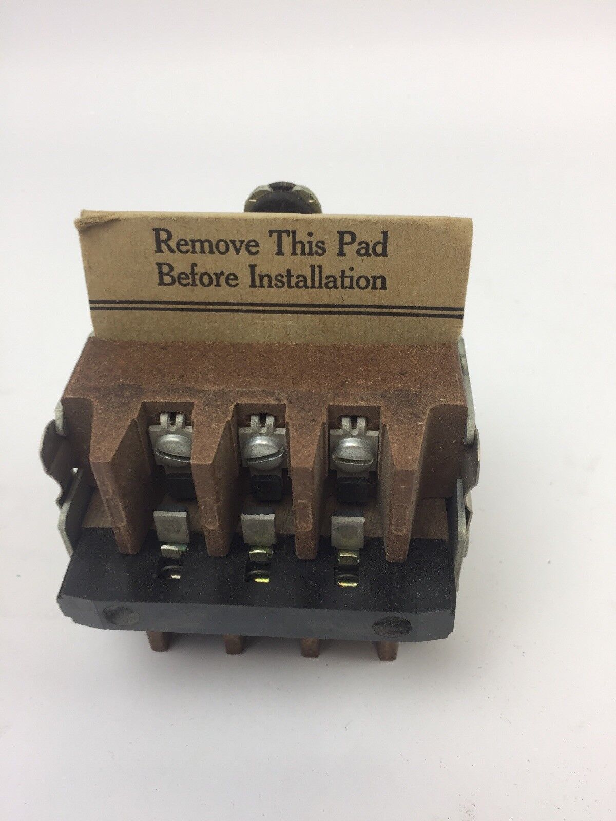 CUTLER HAMMER 9575H1603A1 458 A.C. RELAY 100 VOLT 60 CYCLES 10 AMP OPEN TYPE