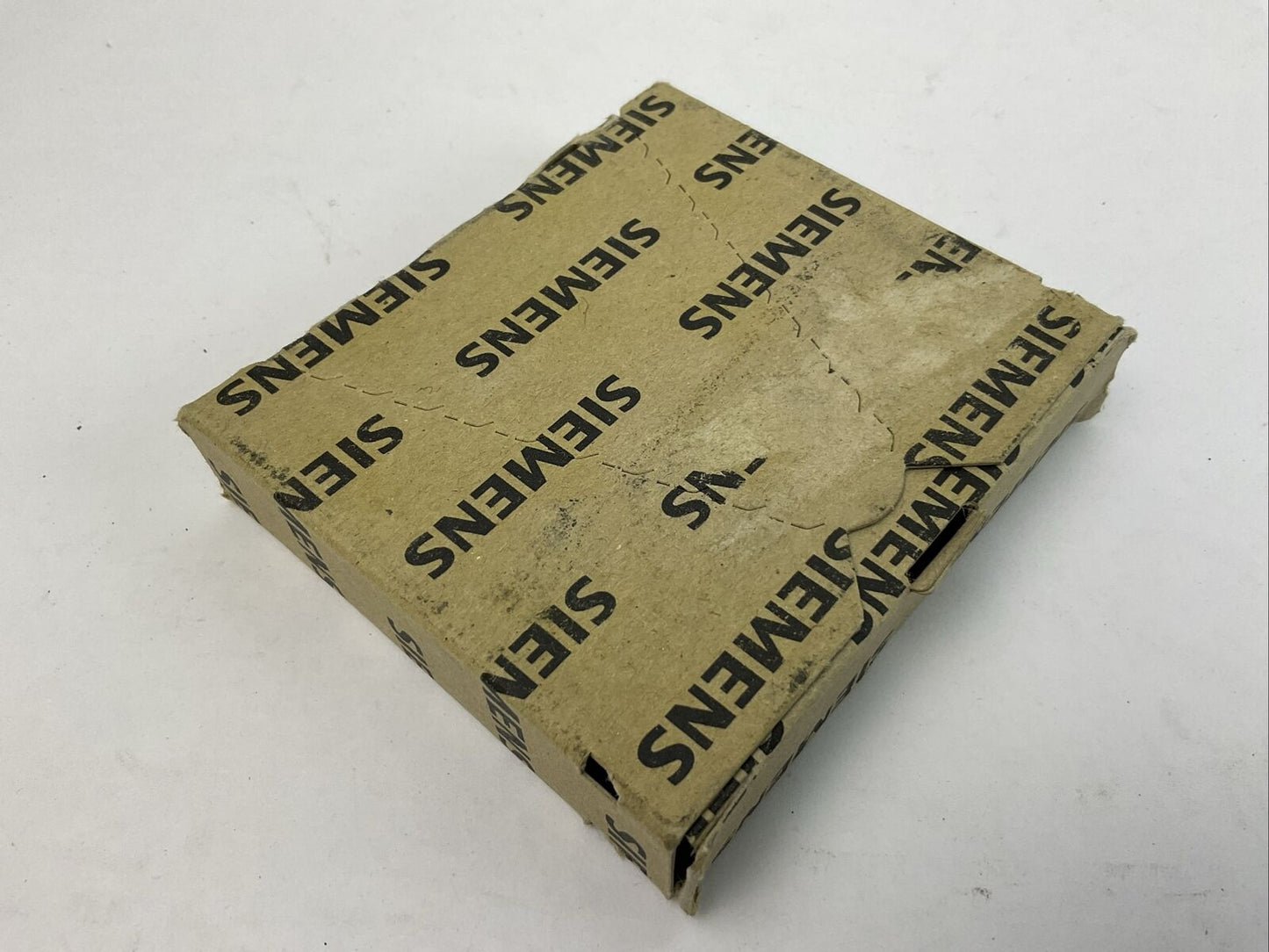 SIEMENS 5SY4 113-7 MINITURE CIRCUIT BREAKER 13AMP 230/400VAC 1POLE