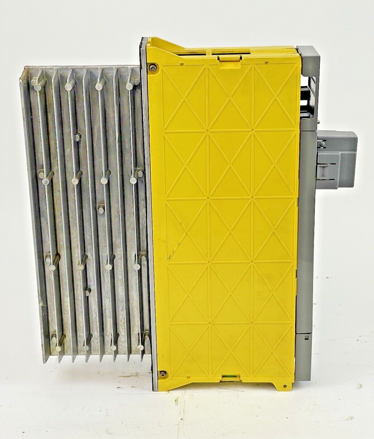 FANUC - A06B-6096-H104 SER. E - SERVO AMPLIFIER MODULE