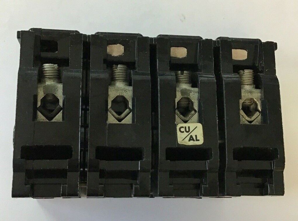 ITE QD3-B020 PLUG IN CIRCUIT BREAKER 240VAC 20 A