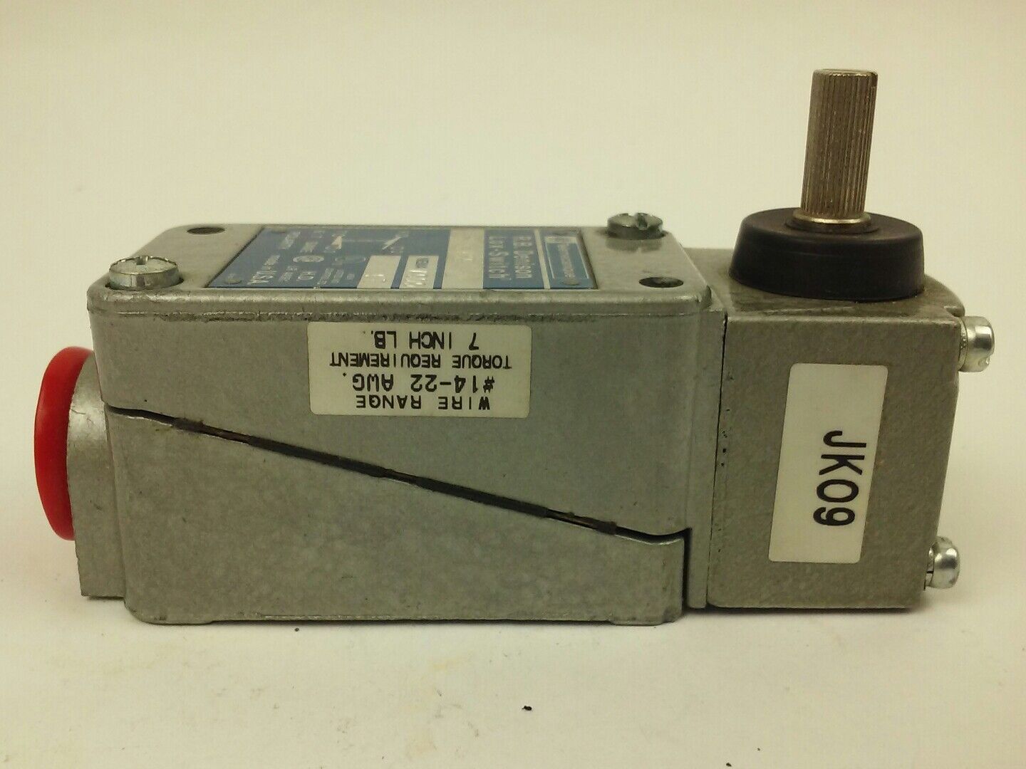 TELEMECANIQUE C2BHJK09 LIMIT SWITCH, R.B.DENISON LOX-SWITCH, NEMA A600, NEW