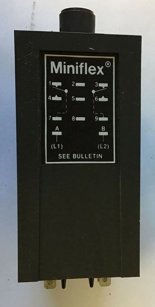 EAGLE SIGNAL DA1621A3 MINFLEX 120V 50/60HZ 10A REPEAT CYCLE TIMER