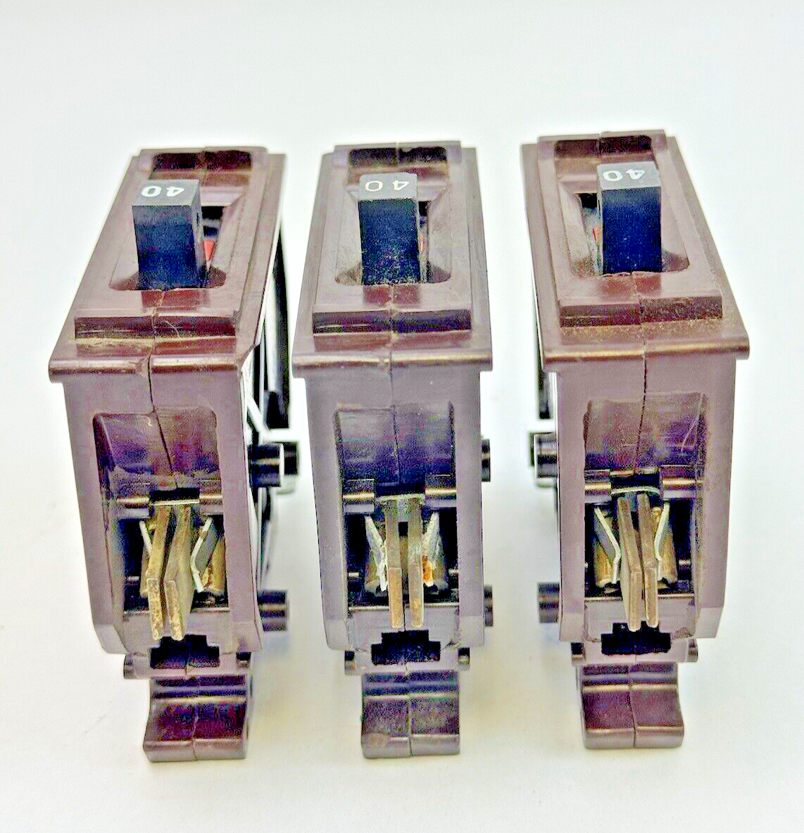 WADSWORTH **LOT OF 3** A40 - CIRCUIT BREAKER - 1 POLE, 120/240 VAC, 40 A