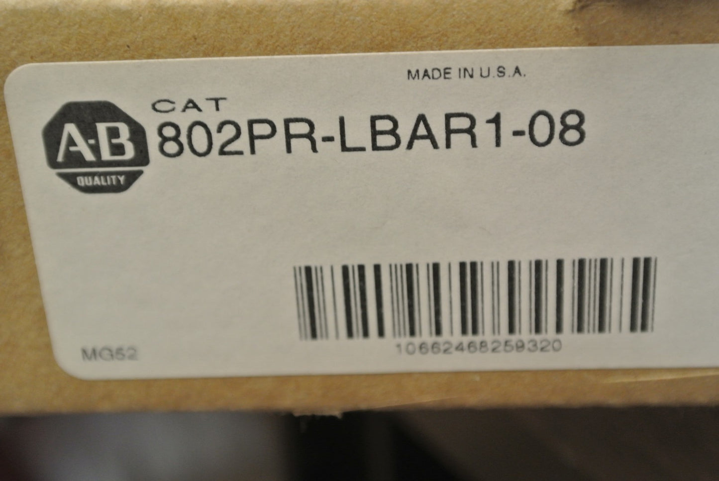 ALLEN-BRADLEY 802PR-LBAR1-08 SER.A PROXIMITY SWITCH 20-250VAC/DC / 8ft