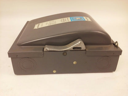 ITE BULLDOG JF421, FUSIBLE SAFETY SWITCH, 30A, 240VAC, H.P.10, 2PH, 4P, NEW