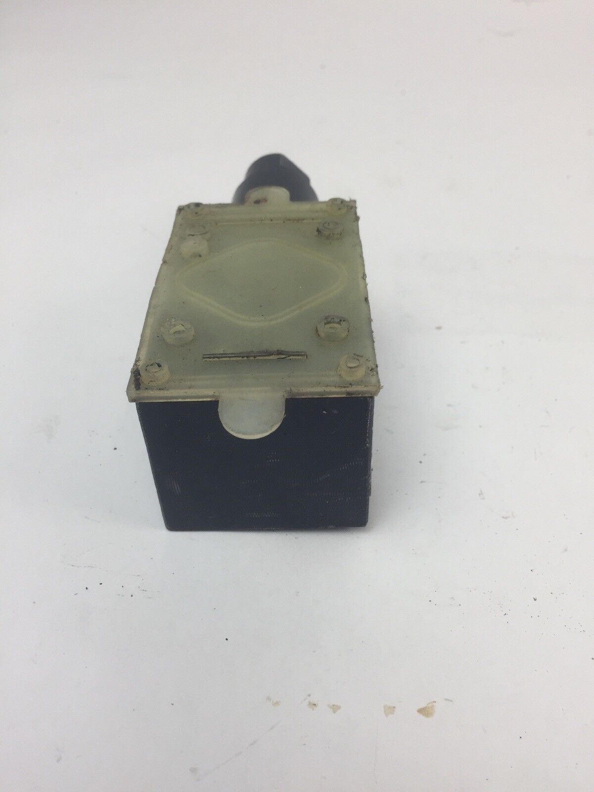 VICKERS DGMC-3-PT-BW-41 PRESSURE RELIEF